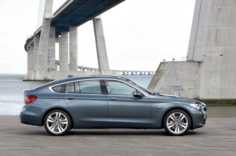  BMW 5-Series GT 2010 года  (фото 29 из 133)